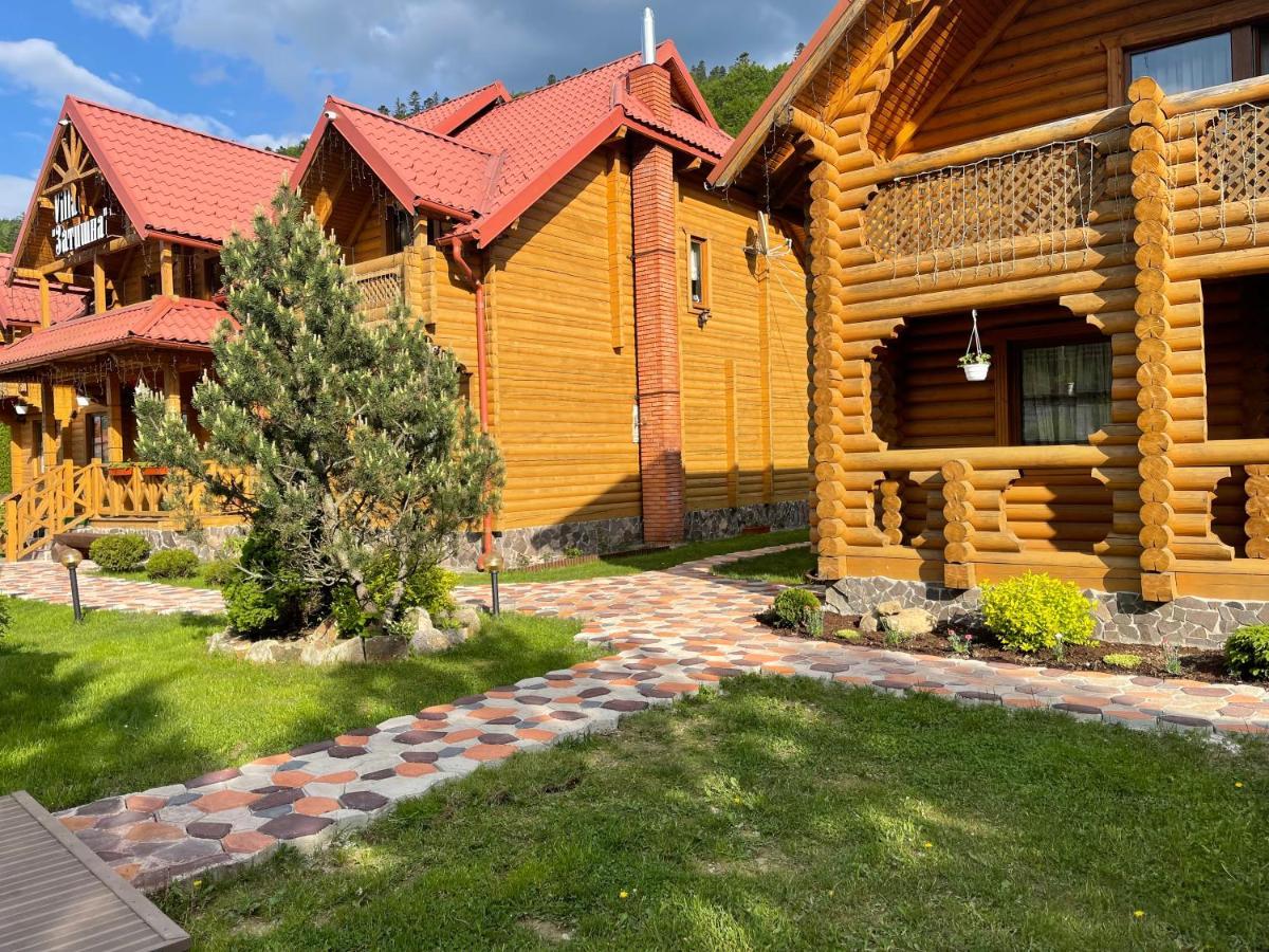 Котедж "Villa Затишна" Mykulychyn Extérieur photo