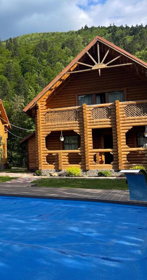 Котедж "Villa Затишна" Mykulychyn Extérieur photo