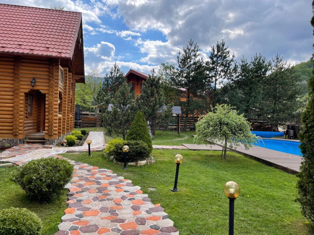 Котедж "Villa Затишна" Mykulychyn Extérieur photo