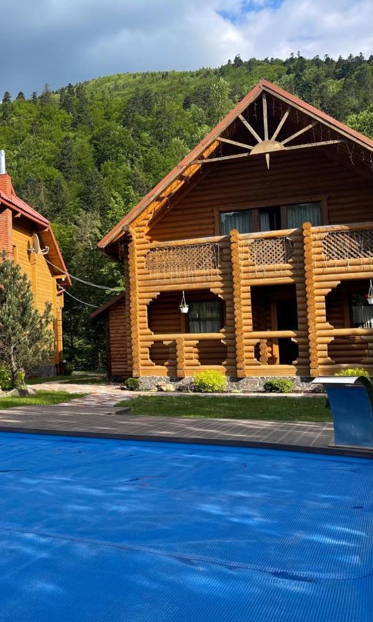 Котедж "Villa Затишна" Mykulychyn Extérieur photo