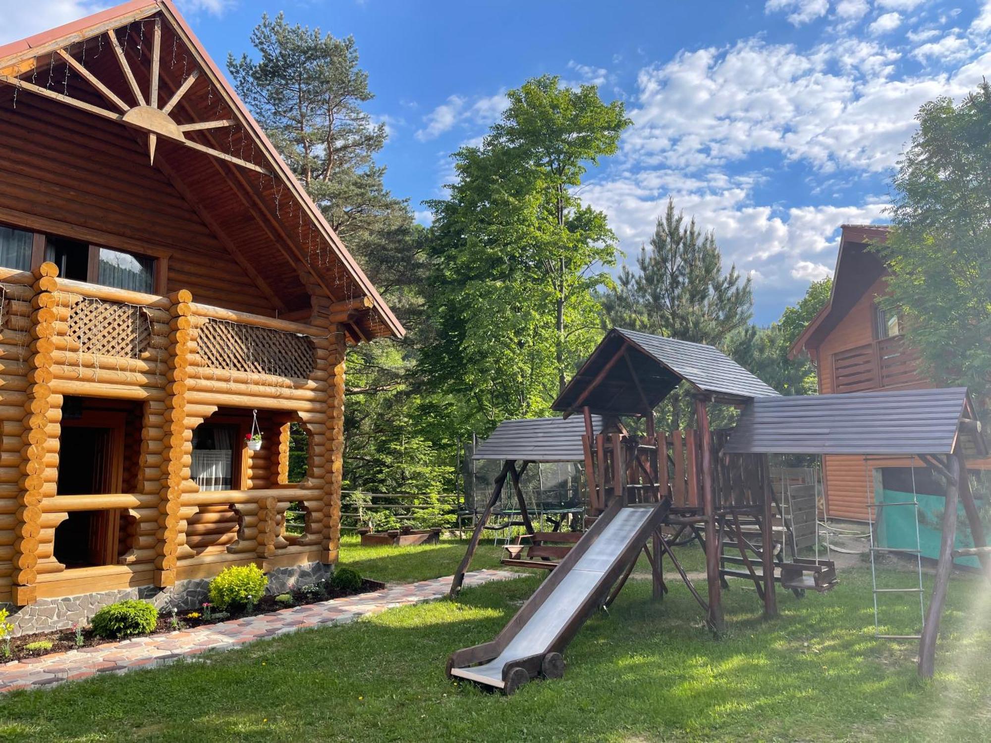 Котедж "Villa Затишна" Mykulychyn Extérieur photo