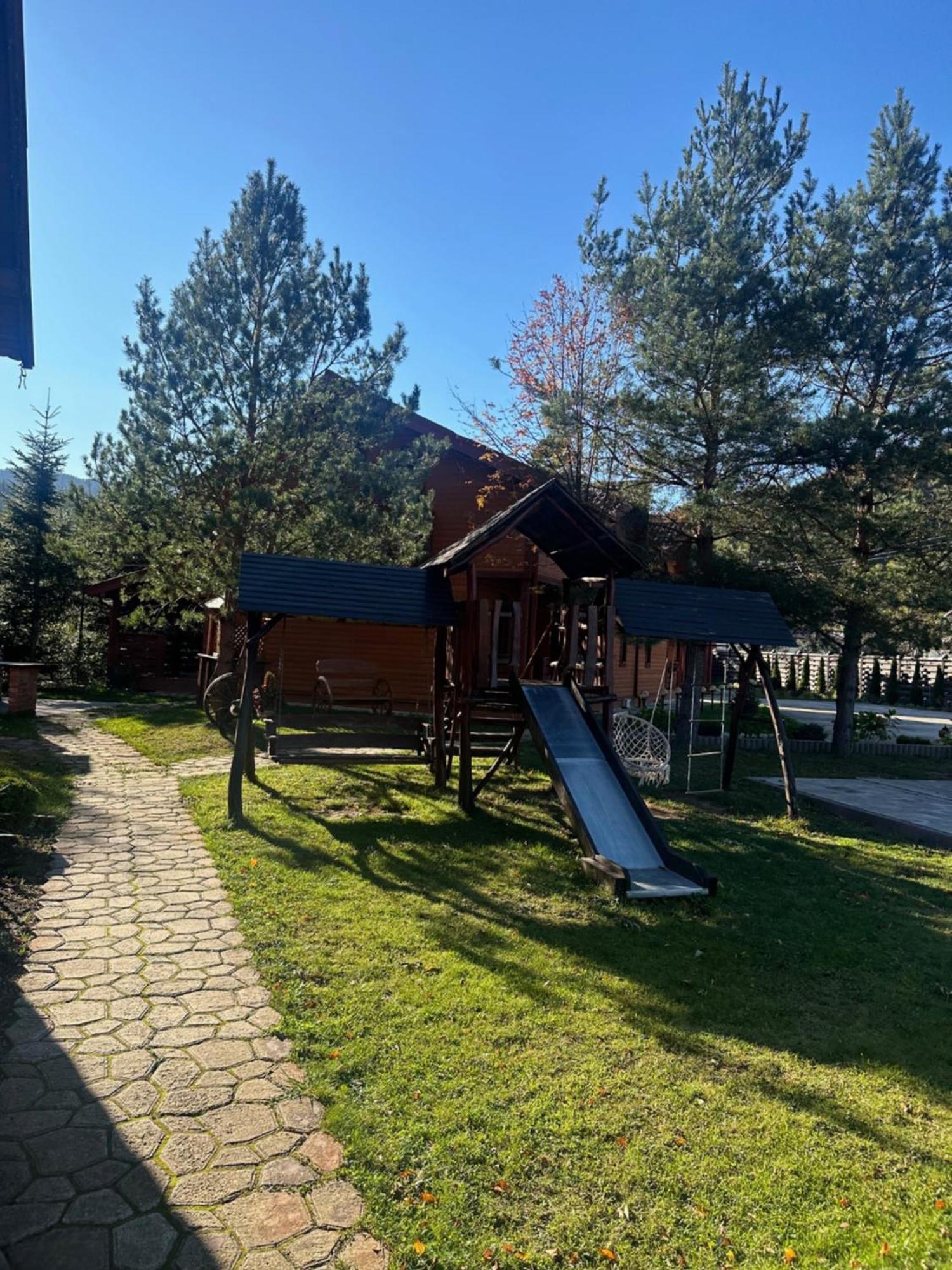 Котедж "Villa Затишна" Mykulychyn Extérieur photo