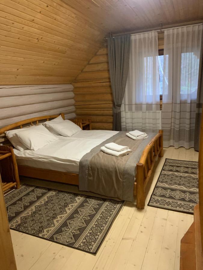 Котедж "Villa Затишна" Mykulychyn Extérieur photo